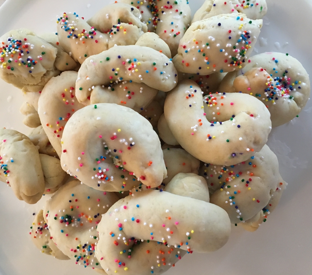 Anginetti Italian Easter Cookies – L-A At Home